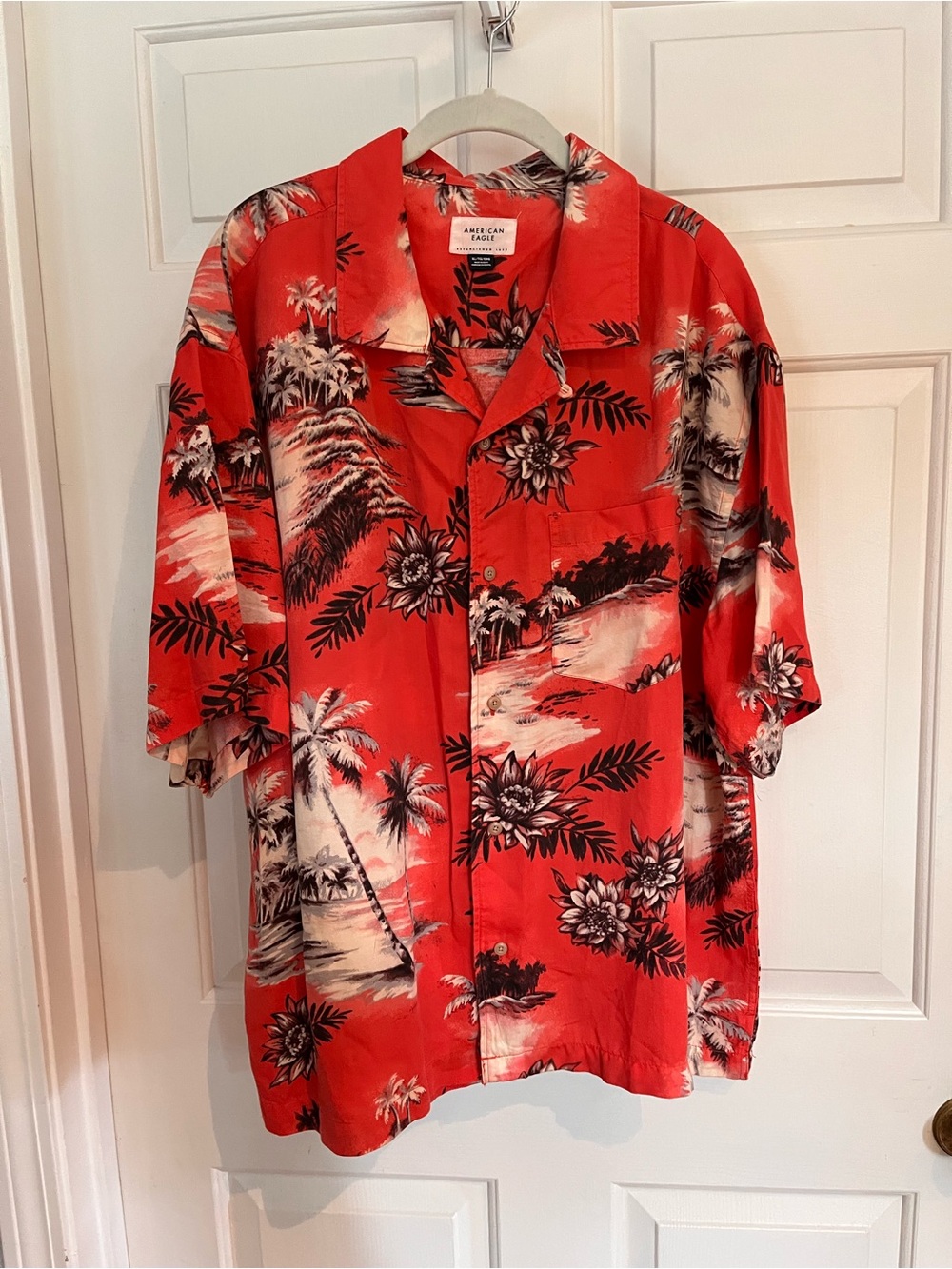 American Eagle Outfitters Red Tropical Print Shirt Jacket